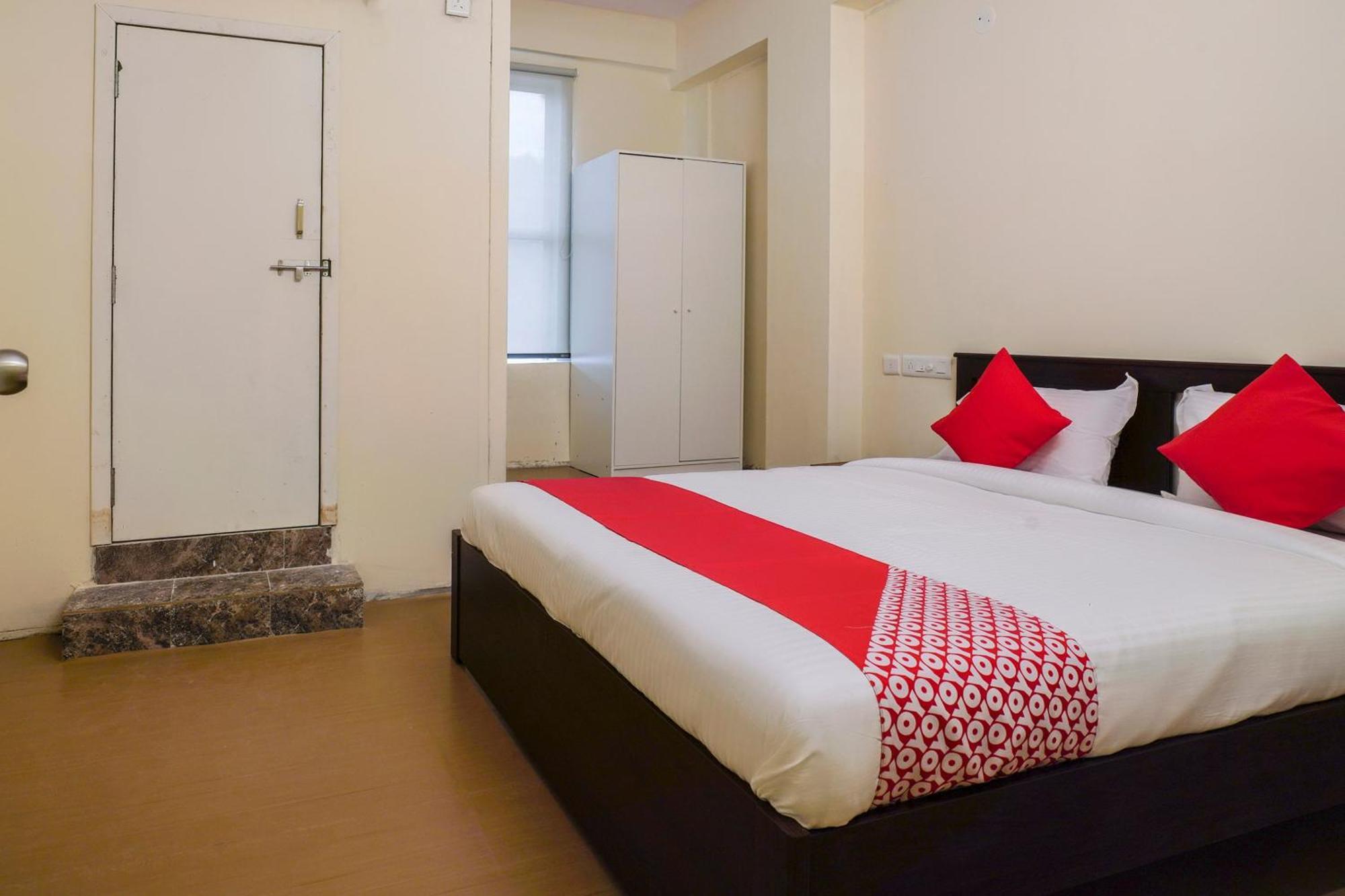Hotel O Alpine Glow Zenith Χιντεραμπάντ Εξωτερικό φωτογραφία